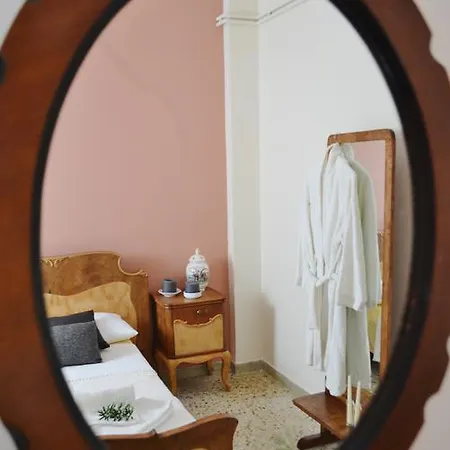 Apartment Grandma's Traditional House *
